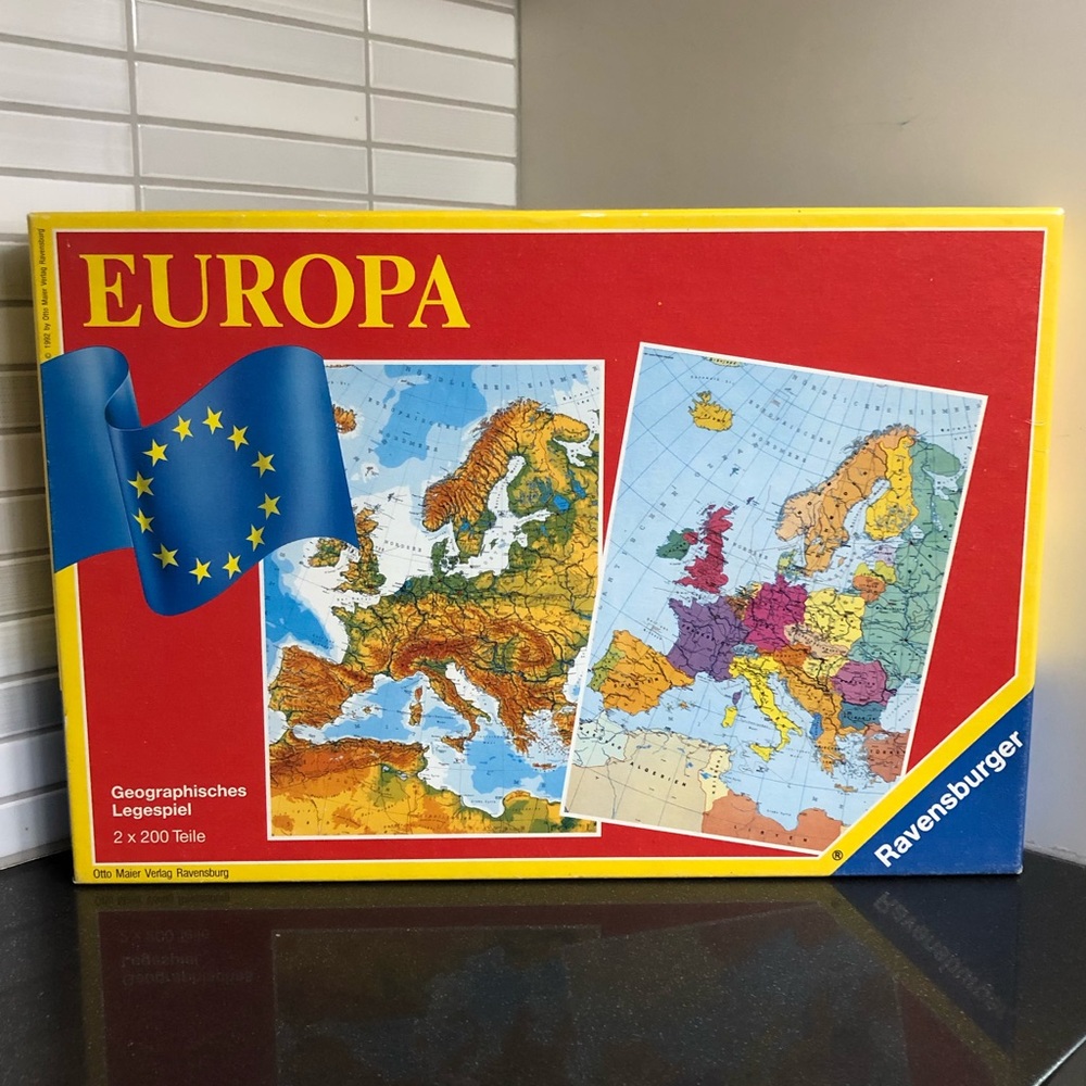 🌍 Ravensburger 2x200 piece Europe puzzles